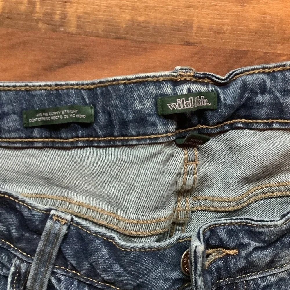 Wild Fable Size 12 Easy Rigid Curvy Straight Jeans - Picture 5 of 8